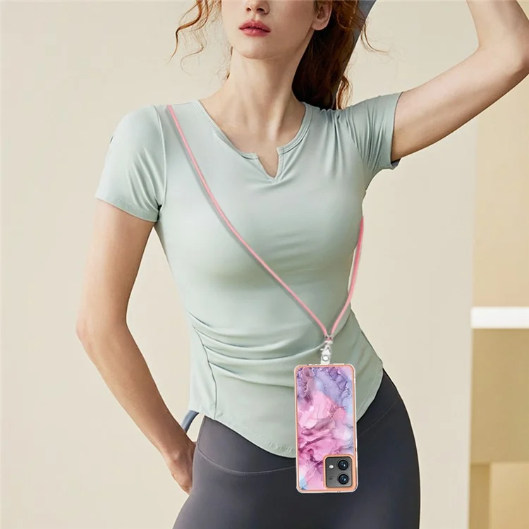 YB IMD Series-18 Style E für Motorola Moto G84 5G Case Stoßfest 2,0 mm TPU-Abdeckung mit Trageriemen - Rose