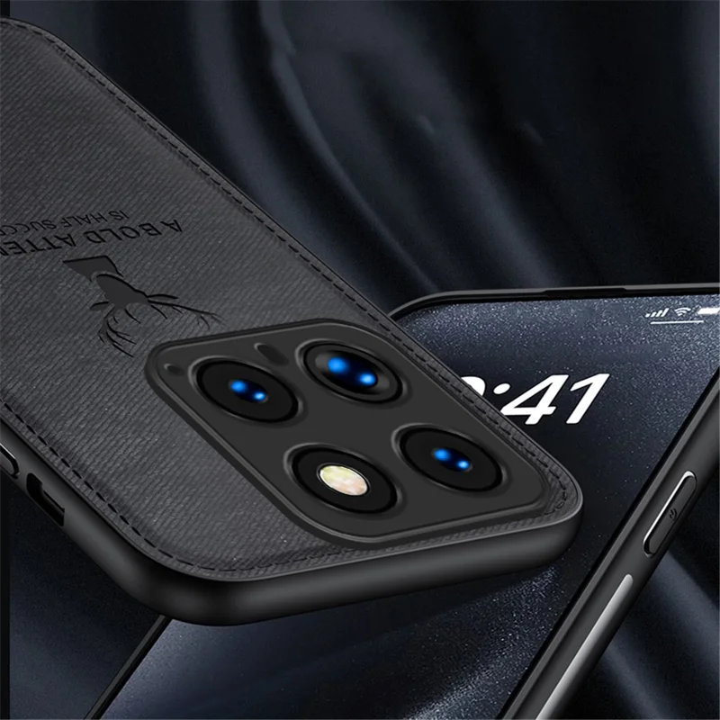 Für Xiaomi 14 Pro Handyhülle Stoffstruktur Antifingerschutz-Cover Ausgefeiltes Hirsch-Design - Schwarz