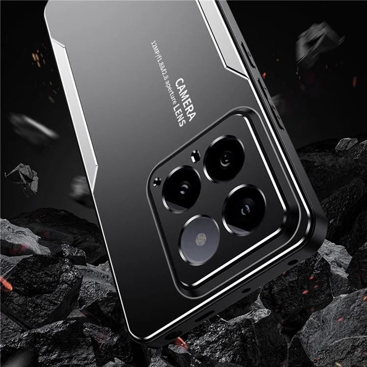 Pour Xiaomi 14 Étui en alliage d'aluminium + TPU + PC Conception à alvéoles de téléphone Guard Cover - Rouge