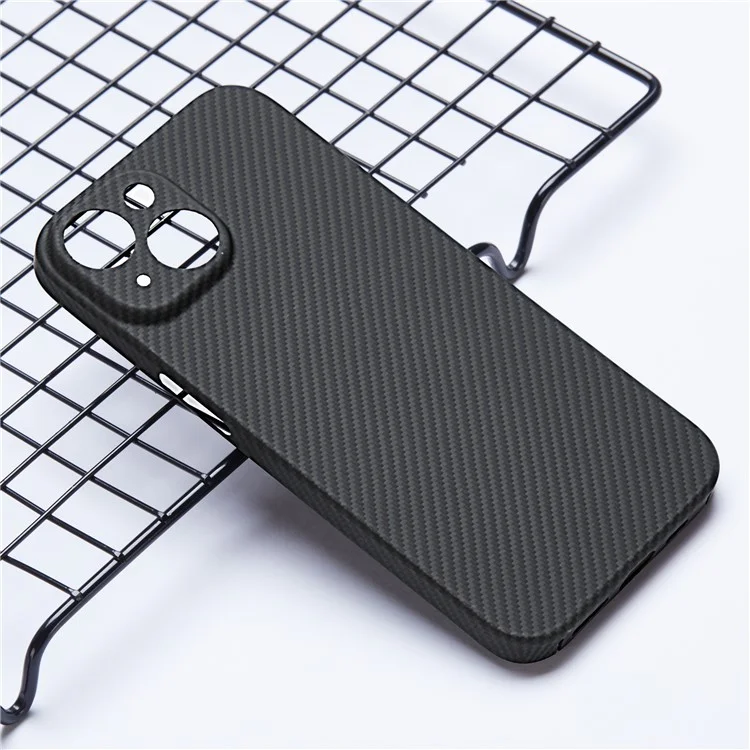 Housse en fibre d'aramide pour étui iPhone 13 Coque fine en texture 600D compatible avec MagSafe (trou de lentille précis)