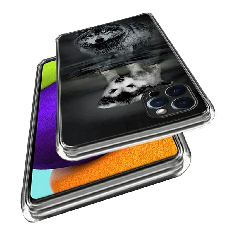 For iPhone 15 Pro Phone Case Pattern Printed Slim TPU Phone Cover - Dog and Wolf