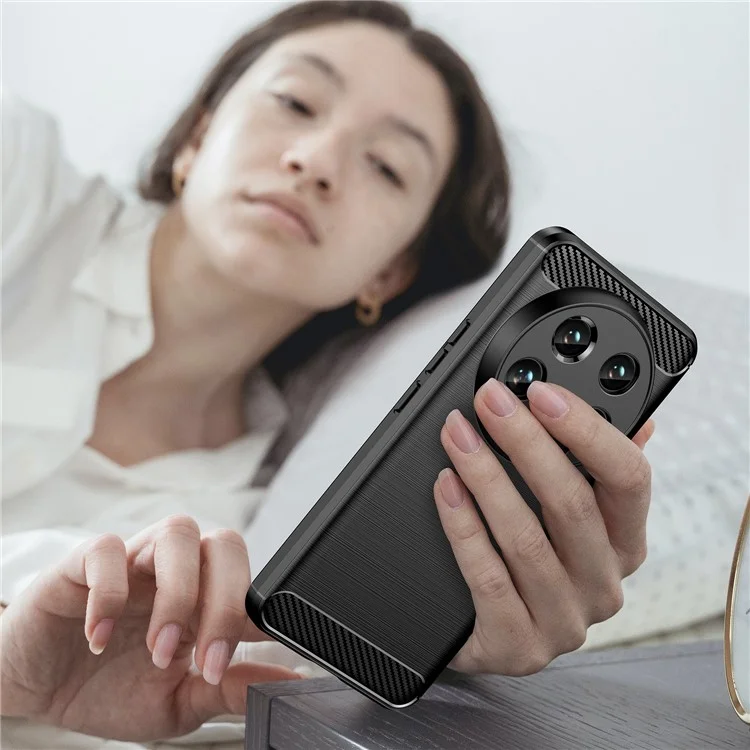 Pour Xiaomi 14 Ultra TPU Case de Protection de la Texture en Fibre de Carbone - Noir