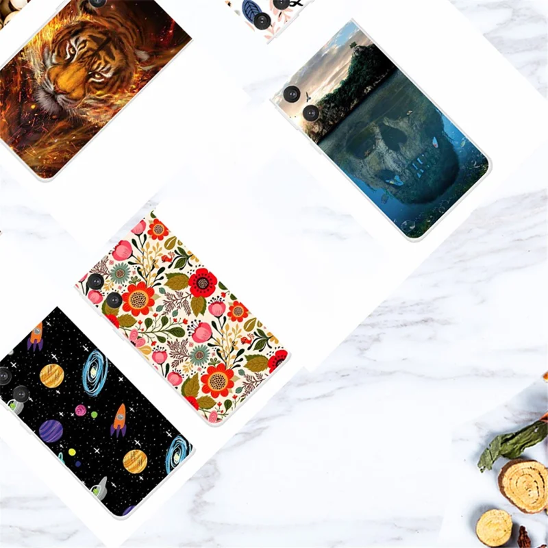 For Samsung Galaxy S24 Aesthetic Phone Case Thin Flexible TPU Cover - Butterfly Flower