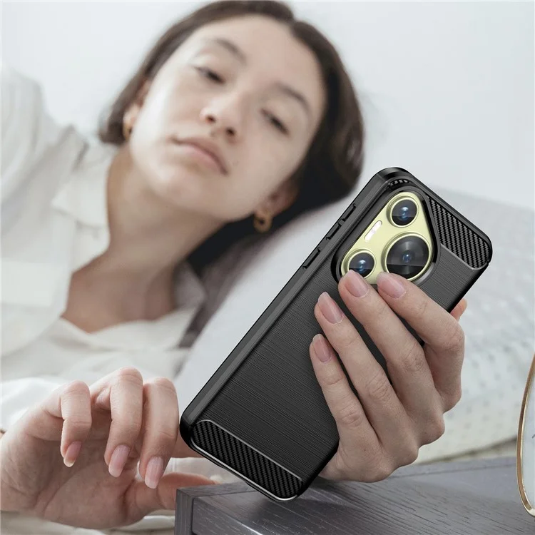 Pour étui Huawei Pura 70 Couvercle arrière en TPU brossé - Texture fibre de carbone - Noir
