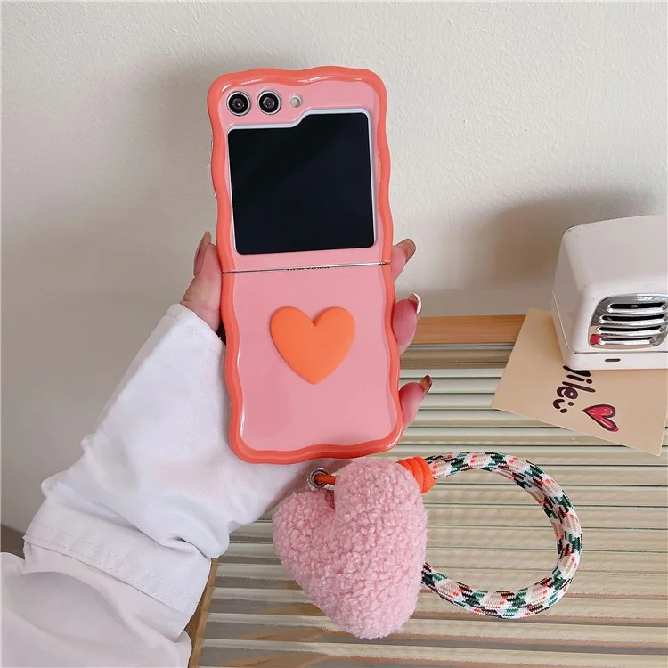 For Samsung Galaxy Z Flip5 5G Case Heart Pattern TPU Phone Cover with Hand Strap - Orange+Pink