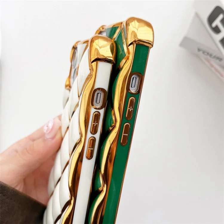 Per iPhone 13 TPU Case Diamond Pattern Phone Cover Electroplating Golden Edge - Nero