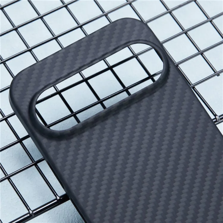 Грубая текстурная оболочка 1500D для Google Pixel 9 Pro / 9 Aramid Fiber Back Cover с большим вырезом для объектива - Черный