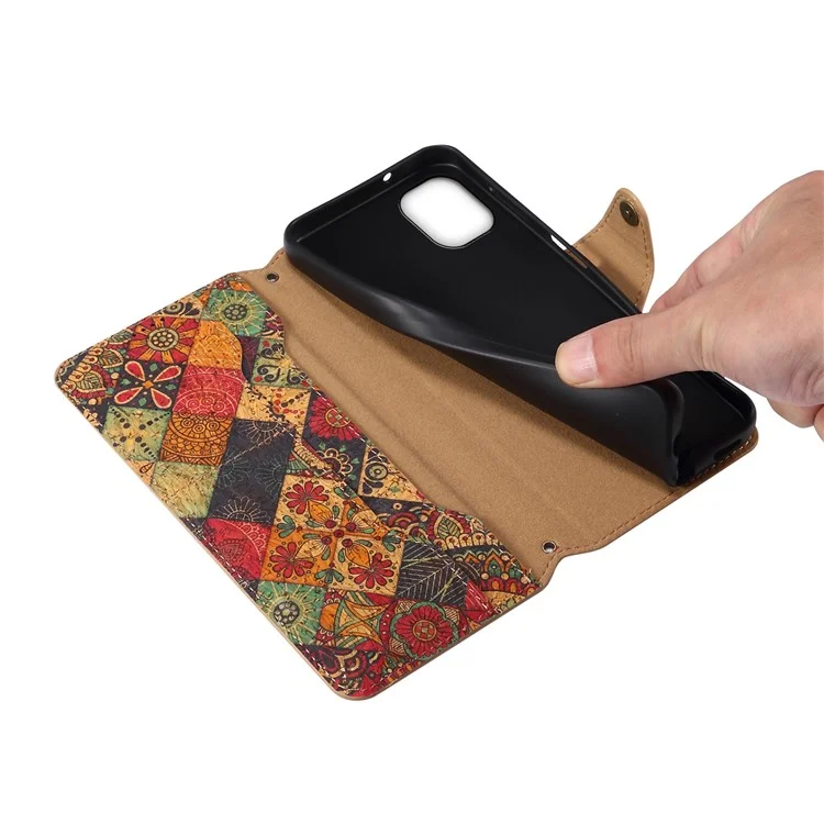 Für iPhone 11 Wallet Phone Case Floral Printing Anti-Scratch Leather Cover with Stand - Winter / Blau