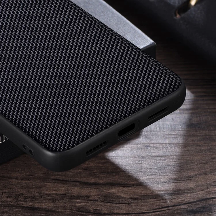 Para Google Pixel 9 Pro XL Case Nylon Coated TPU Dual Layer Armor Phone Cover - Black