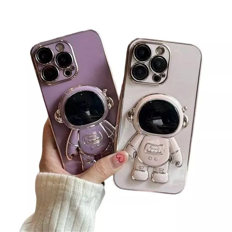 For iPhone 15 Pro Case Electroplating TPU Astronauts Hidden Bracket Phone Cover - Schwarz