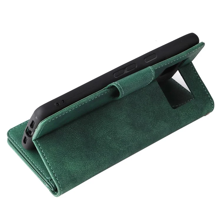 Funda para Google Pixel 7 5G Múltiples Ranuras para Tarjetas Decoración con Remaches Soporte de Piel - Verde