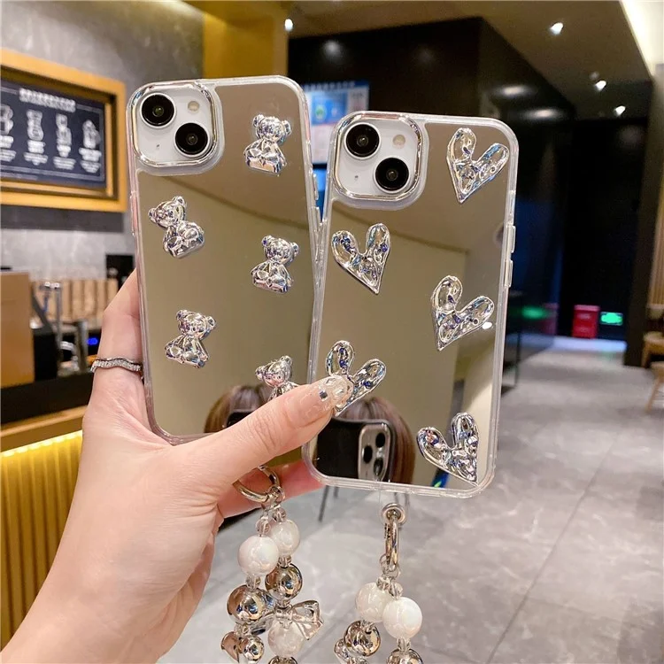 Für iPhone 14 Case Stylish Mirror Surface TPU+PC Phone Back Cover mit Armband - Herz