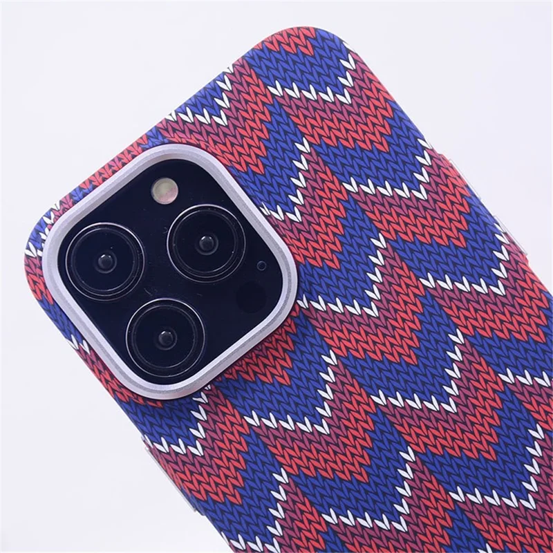 For iPhone 15 Pro Max Luminous Magnetic Phone Case PC Shockproof Cover Compatible with MagSafe - Ethnic Style Plaid Pattern