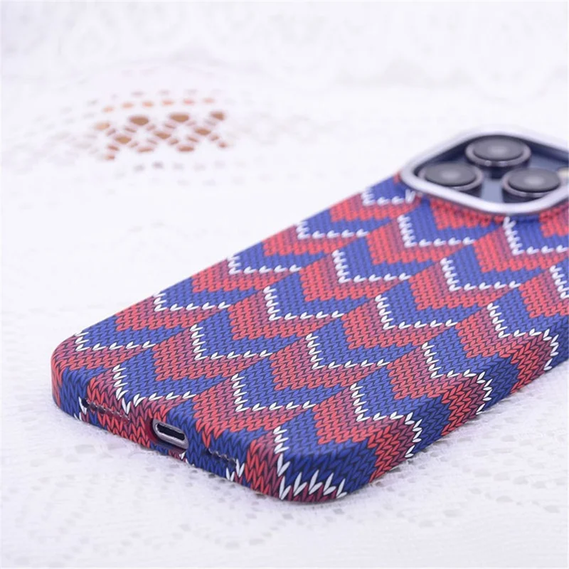 For iPhone 15 Pro Max Luminous Magnetic Phone Case PC Shockproof Cover Compatible with MagSafe - Ethnic Style Plaid Pattern