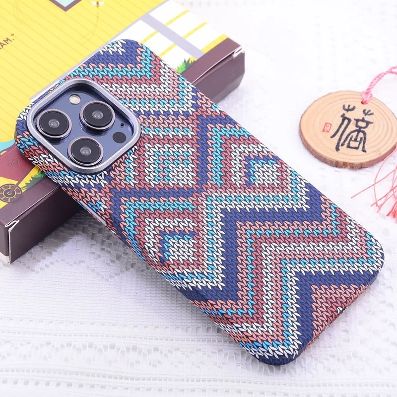 For iPhone 12 Pro / 12 6.1 inch Case Luminous Magnetic PC Phone Cover Compatible with MagSafe - Plaid Pattern