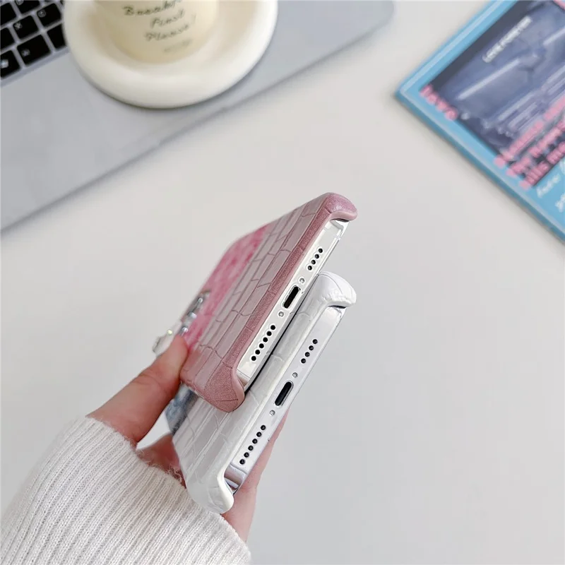 For iPhone 13 Pro 6.1 inch Case Denim Crocodile Texture Splicing Retro PU Leather+PC Phone Cover - Pink