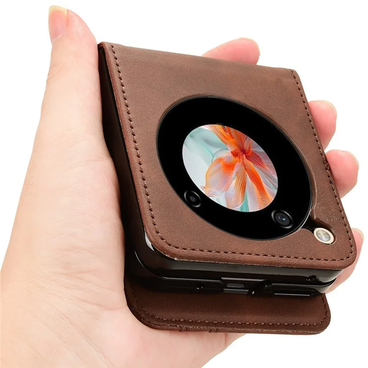 Pour le ZTE nubia Flip 5G / Libero Flip A304ZT, étui en cuir avec fentes pour cartes - Marron