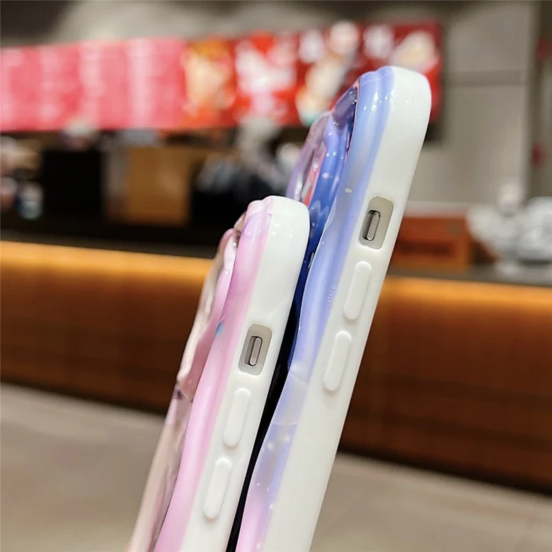 غطاء خلفي لهاتف iPhone 14 من مادة TPU لينة مع طباعة تصميم - فراشة بنفسجية