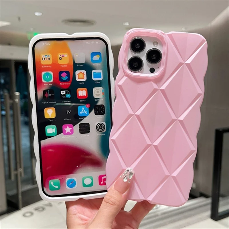For iPhone 15 Pro Max TPU Case Rhombus Grid Skin-touch Protective Phone Cover - Pink
