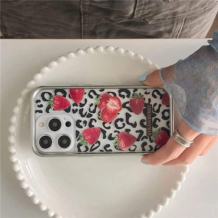 Für iPhone 15 Pro Case Electroplating TPU Phone Protective Cover Fruit Pattern Design - Style A