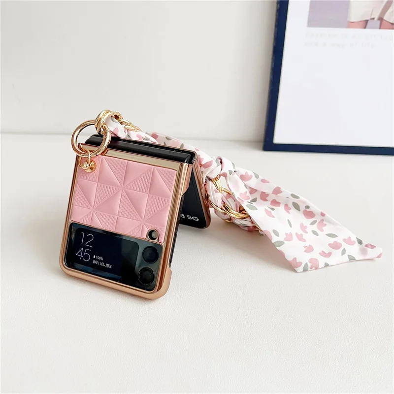 For Samsung Galaxy Z Flip4 5G Case Grid Pattern Leather Phone Back Cover with Chain Bracelet - Dark Green