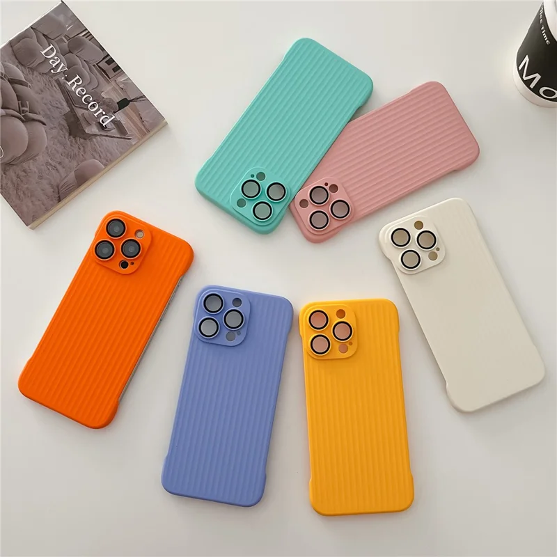 For iPhone 15 Pro Cover Corrugated Design Skin-Touch PC Phone Case with PC Lens Film - Light Purple