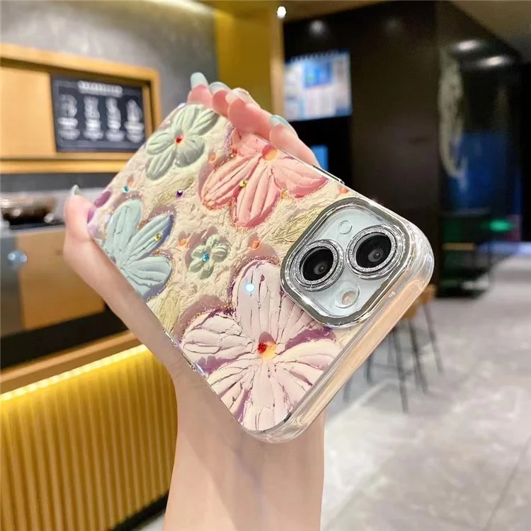 Pour iPhone 14 Case Electroplating Epoxy TPU Phone Cover avec PC Lens Film+Metal Lens Frame - Pink+Blue Flower