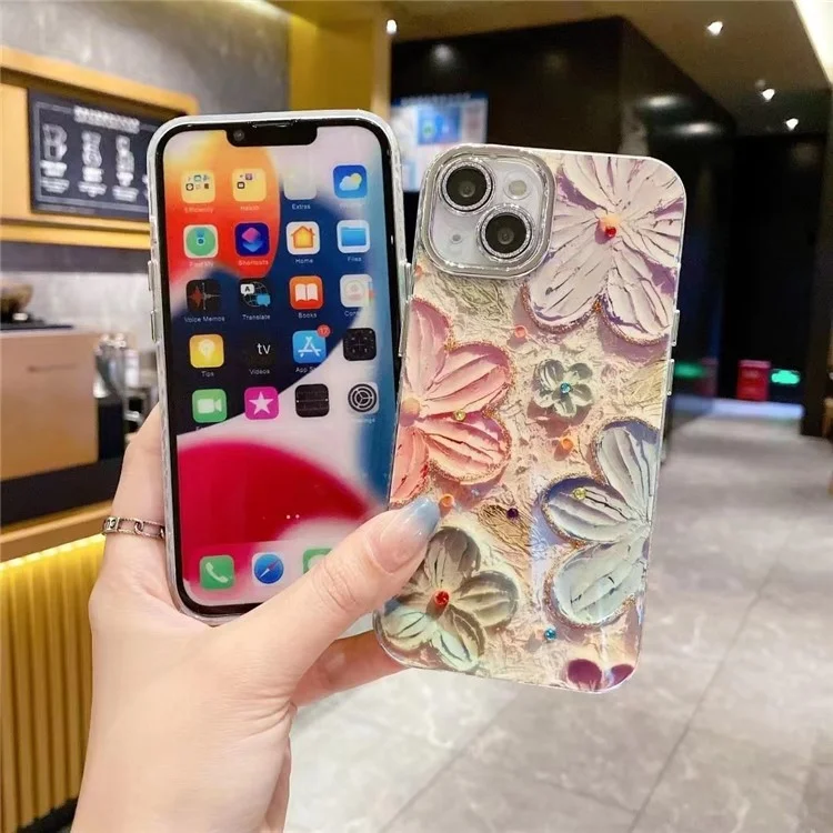 Pour iPhone 14 Case Electroplating Epoxy TPU Phone Cover avec PC Lens Film+Metal Lens Frame - Pink+Blue Flower