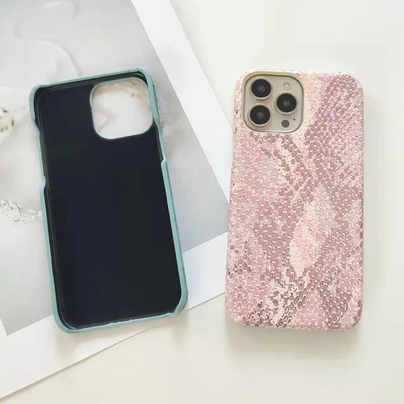 For iPhone 14 Pro Case Lacquered Snake Texture PU Leather+PC Shockproof Phone Cover - Pink