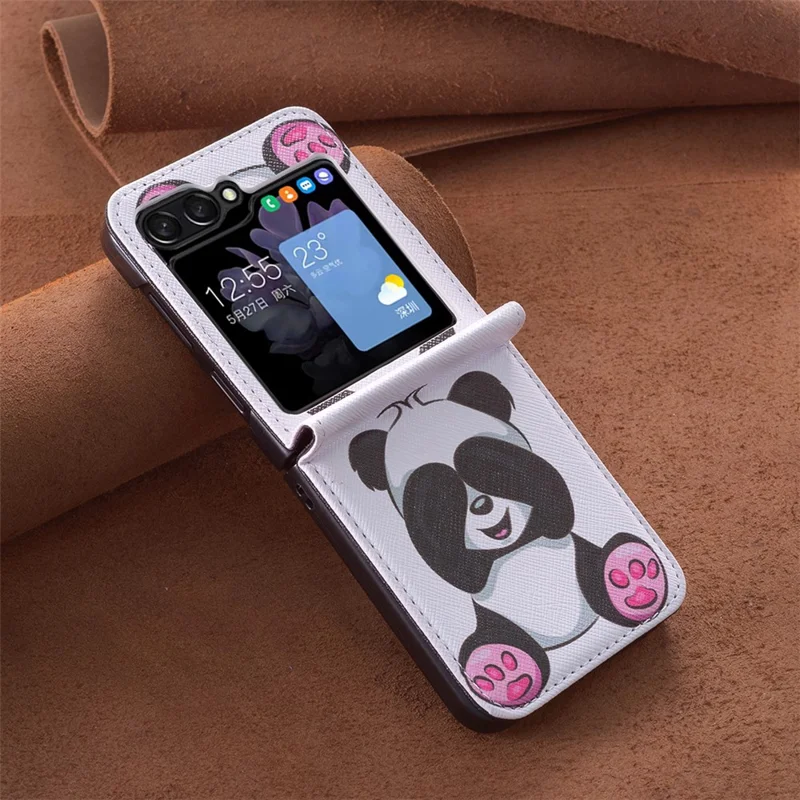For Samsung Galaxy Z Flip7 FE 5G / Z Flip6 5G / Z Flip5 5G Case Pattern Print PU Leather Phone Shell - Panda