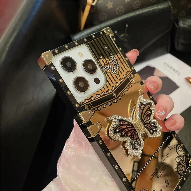 Für iPhone 15 Pro Electroplated TPU+PC Cover Phone Case mit Butterfly-Ständer - Schwarz
