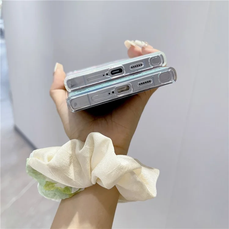 For Samsung Galaxy S24 Ultra TPU Case Pattern Print Laser Effect Phone Cover with Chain Strap - Heart and Bowknot