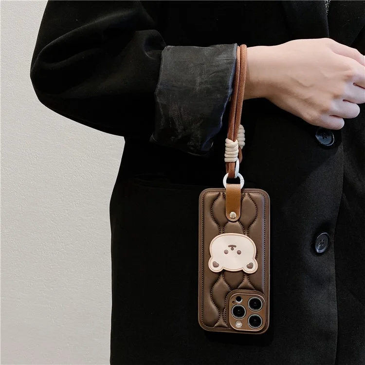 Funda para iPhone 15 Pro Diseño de chaqueta acolchada con oso lindo - Blanco