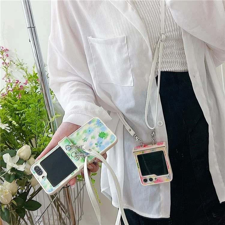 Для Samsung Galaxy Z Flip5 5G PC Case Glittery Powder Flower Pattern Phone Protective Cover with White Strap - Pink