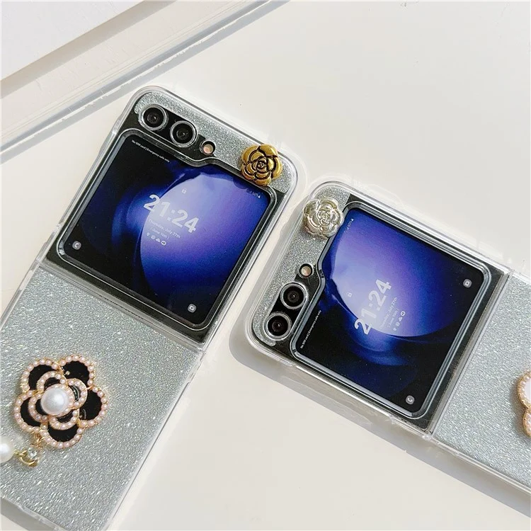 Para Samsung Galaxy Z Flip5 5G Case Pearl Pendant Camellia Decor PC Phone Cover with Glitter Paper - Branco