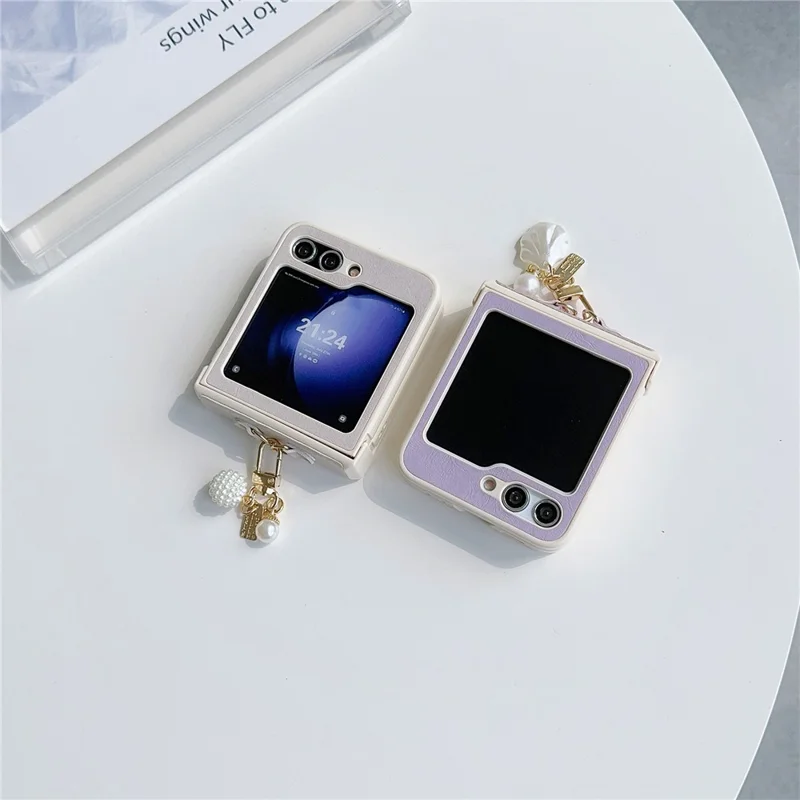 For Samsung Galaxy Z Flip5 5G Case PU Leather+PC Phone Shell with Pendant Crazy Horse Texture - Purple