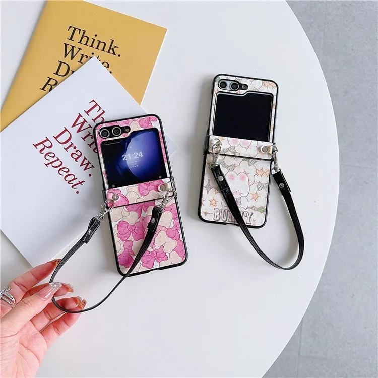 For Samsung Galaxy Z Flip5 5G Case Lacquered Cartoon Pattern Leather+PC Phone Cover with 2 Straps - Rose Bowknot