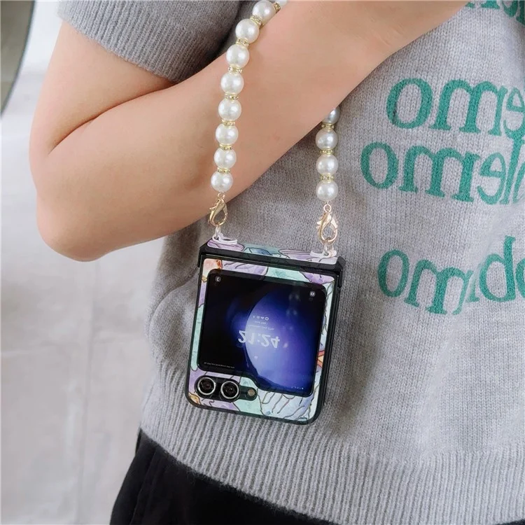 For Samsung Galaxy Z Flip5 5G Hinge Design Lacquered Flower Pattern PU Leather+PC Case with Pearl Chain - Purple Flower