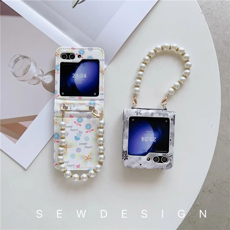 For Samsung Galaxy Z Flip5 5G Cell Phone Case Flower / Butterfly Pattern PU+PC Cover with Pearl Chain - Black Flower