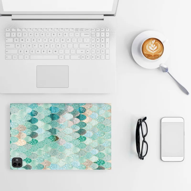 For iPad Pro 11 (2025) / 11 (2024) Case Pattern Print Leather Tablet Cover Auto Wake / Sleep - Jade Mermaid