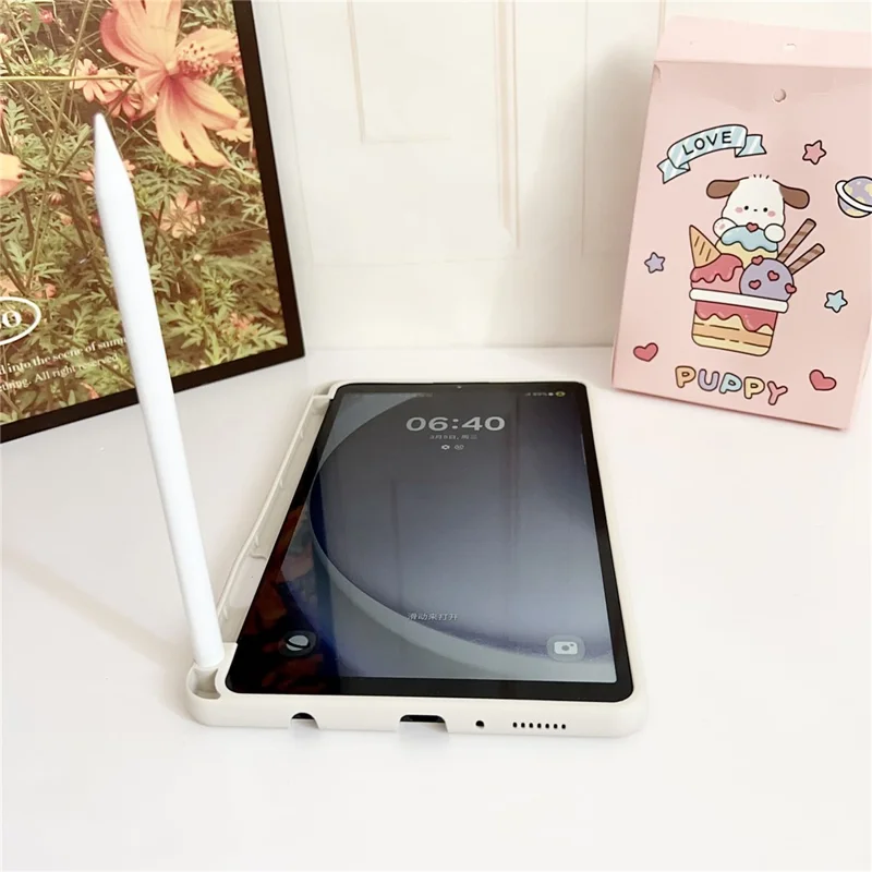 Чехол для Samsung Galaxy Tab A9 однотонный TPU с держателем для карандаша - Белый