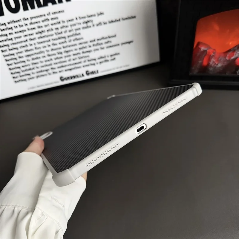 For iPad Pro 11 (2025) / 11 (2024) Magnetic Case Borderless Carbon Fiber Acrylic Tablet Cover - Grey