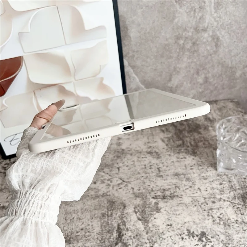 Tablet Case For iPad Pro 11 (2022)  /  (2021)  /  (2020) Shockproof Soft TPU Cover with Pencil Holder - White