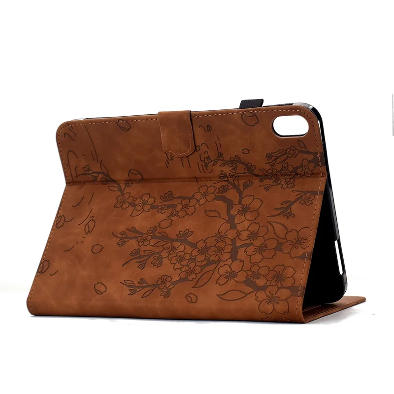 Fodral för iPad (2025) / iPad 10,9 (2022) med inpräglad plommonblomsterdesign, ställfunktion, kortfack, läder, automatiskt sömning/väckning – Brun