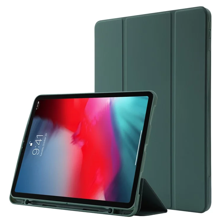 Para Ipad Pro 11 (2022) /(2021) /(2020) /(2018) Tri-stand Stand Skin-touch PU Cuero Estuche a Prueba de Amortiguadores / Cubierta de Sueño Con Ranura Para Lápiz - Verde Negruzco