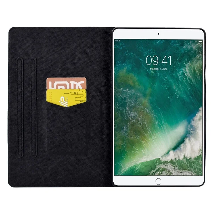For iPad 10.2 (2021) / (2020) / (2019) / iPad Pro 10.5-inch (2017) Adjustable Stand Auto Wake / Sleep Tablet Case Pattern Printing PU Leather Card Slot Protective Cover - Blue Butterfly