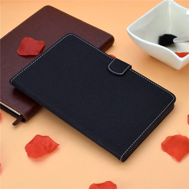 Per Amazon Kindle Youth Edition 2022 Custodia Tablet in Pelle PU con Cucitura Linea, Slot per Schede, Supporto Pieghevole, Coperchio a Portafoglio con Supporto per Matita - Nero