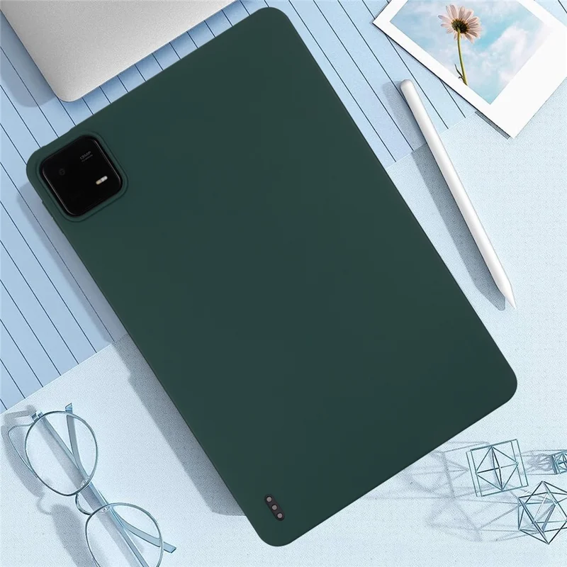 For Xiaomi Pad 6 / Pad 6 Pro Case Four Corners Airbag Skin-Touch TPU Tablet Cover - Blackish Green