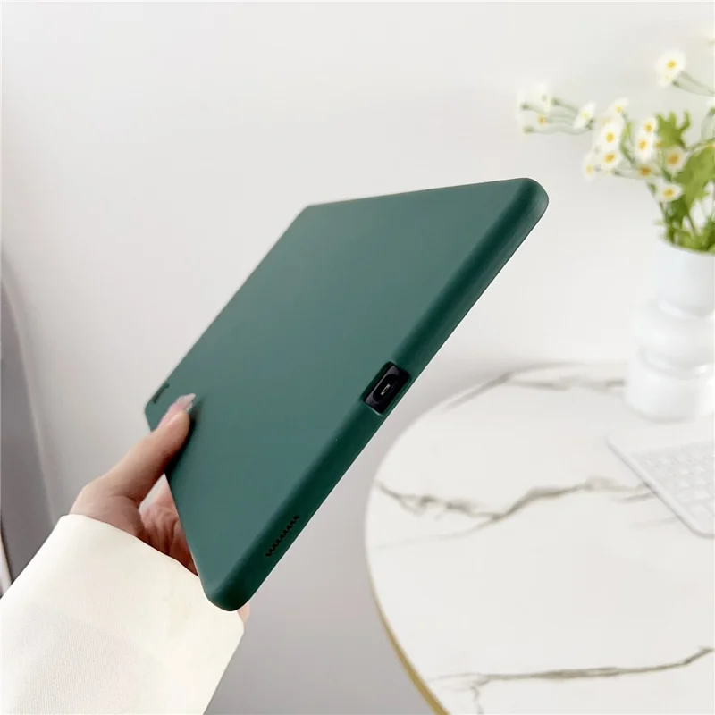 For Samsung Galaxy Tab S6 Lite (2024) / S6 Lite (2022) / S6 Lite (2020) P610 / P615 Case Skin-touch TPU Tablet Cover - Black