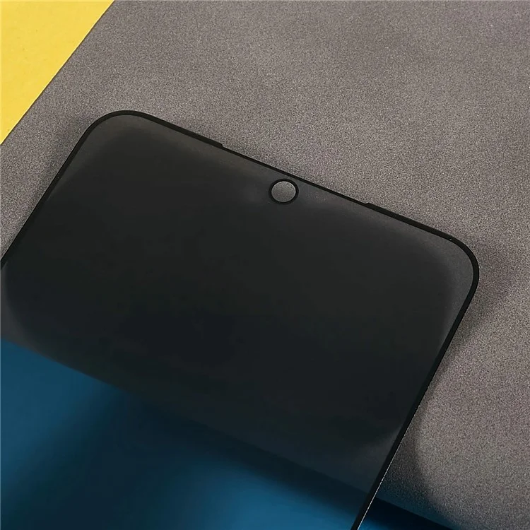 Pellicola in vetro temperato con stampa in seta per Huawei Mate 70, protegge completamente lo schermo da sguardi indiscreti.